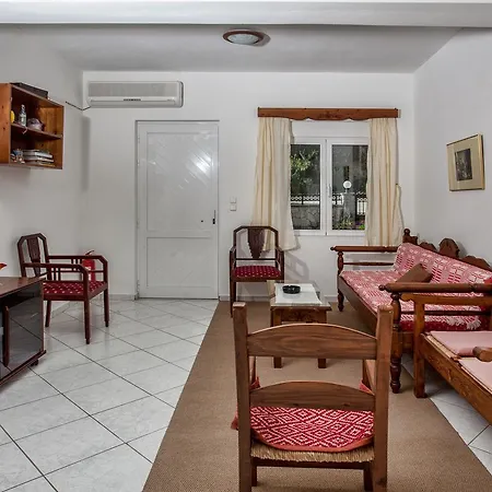 Apartment Alexandros *