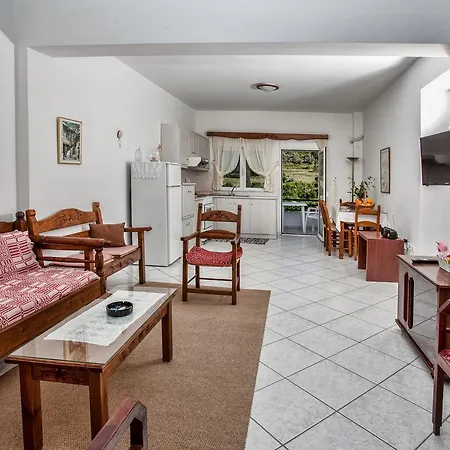 Apartment Alexandros Selli